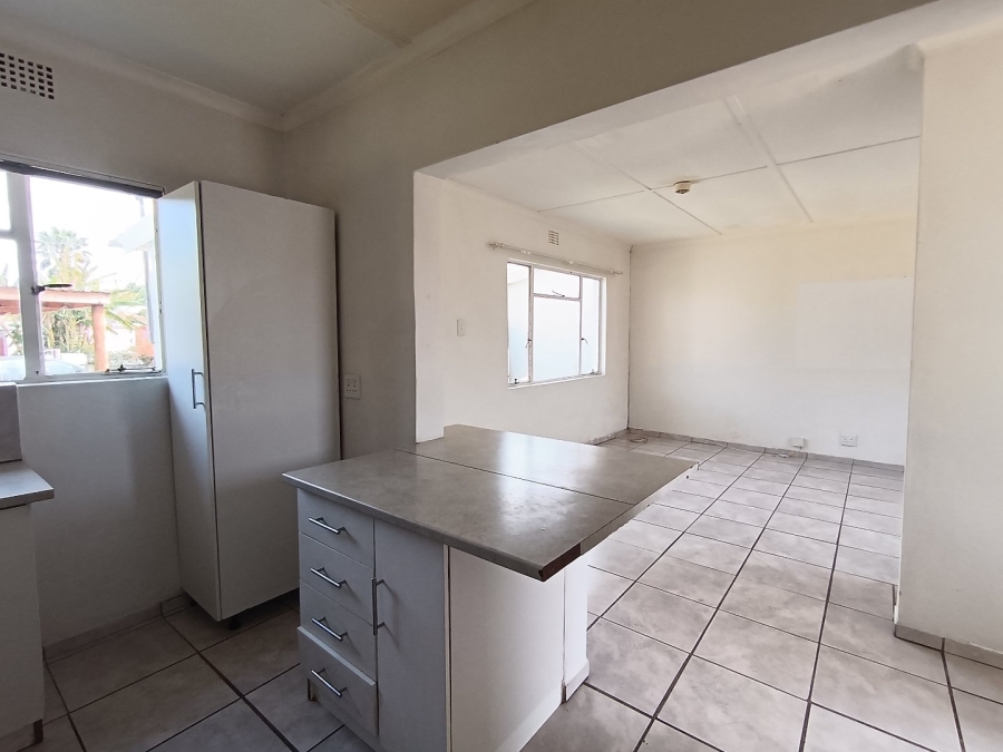 1 Bedroom Property for Sale in Bergsig Western Cape